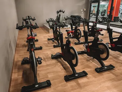 Fitness Academy - Siłownia Wrocław Sky Tower